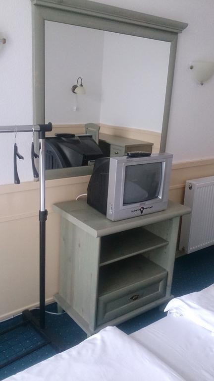 Pelikan Vendeghaz Hotell Szolnok Rom bilde